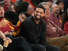 Caleb Williams treina com companheiros de equipe do Bears na USC