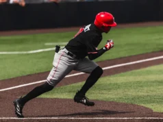 O primeiro dinger universitário de Worthley leva Nebraska à vitória por 3 a 0 sobre o Illini