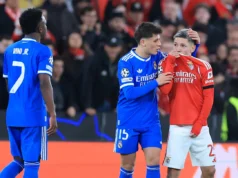 Punição severa! Prestiani foi suspenso por seis jogos por racismo no Vinicius