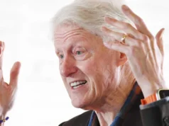 Bill Clinton invade coletiva de imprensa pré-draft dos Cowboys