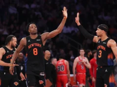 Os Knicks venceram os Bulls por 136 a 96 em um jogo que lideraram por 47 pontos