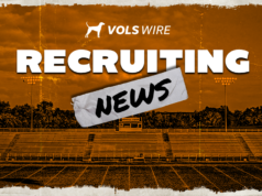 Linebacker do Mississippi de 2027 anuncia visita ao futebol no Tennessee
