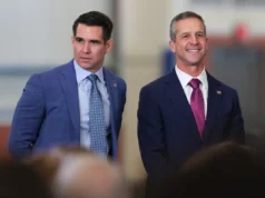 O GM do NY Giants, Joe Schoen, está sendo demitido? Obtendo uma extensão? o que sabemos