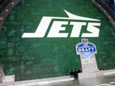 Os New York Jets devem abrir mão de três escolhas do draft para trocar pelo WR do primeiro turno de 23 anos