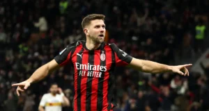 Fulkrug está voltando para o West Ham, já que o Milan não pagará a taxa de € 5 milhões