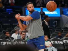 Relatório: Steph Curry deverá ser liberado para retornar no domingo contra Rockets