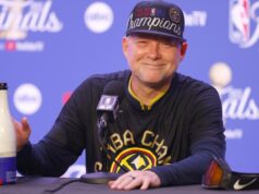 Carolina do Norte contratará o ex-técnico do campeonato da NBA Michael Malone