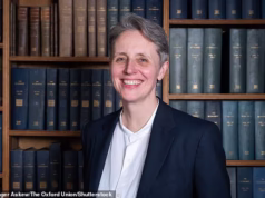 A liberdade de expressão foi atingida quando o tribunal anulou multa de £ 585 mil para a Universidade de Sussex por causa da controvérsia trans de Kathleen Stock