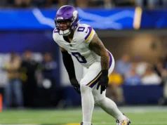 Vikings LB Evan Pace assinou sua proposta RFA