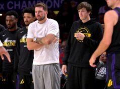 Austin Reaves atualizado para questionável para o jogo 3 vs.