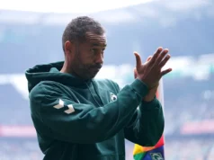 🎥 Antes do derby cracker, os fãs do Werder revelam o monstro tifo