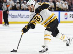 Gol de redenção de David Pastrnak salva a temporada dos Bruins e atrasa comemoração do Sabres