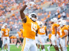 Quem é a escolha da 5ª rodada do Washington Commanders, Joshua Josephs?