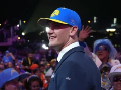 Ex-Rams DE explica por que a escolha de Ty Simpson foi realmente inteligente