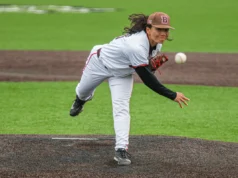 Olivia Pichardo é uma relutante pioneira como mulher no beisebol