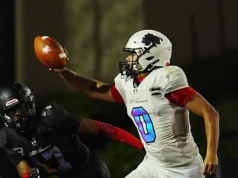 O futebol de Michigan garantiu o QB Camden Lopaty de 4 estrelas