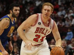 História da camisa do Golden State Warriors – Nº 77 – Vladimir Radmanovic (2009-11)