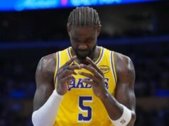 JJ Redick revela mais sobre as ejeções de DeAndre Ayton e Adu Thiero no jogo 4