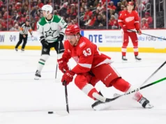 Recapitulação do hóquei: Jon Leonard, artilheiro do Griffins, assina extensão com o Wings