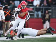 Dia profissional local dos Giants: Kenny Fletcher dos Rooters e Cam Miller presentes