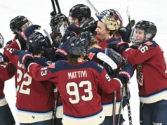 As vitórias garantiram uma vaga nos playoffs da PWHL com uma vitória por 3 a 0 sobre os Goldeneyes