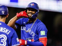 Imagem TST: Blue Jays venceu Angels por 4-2 em Anaheim