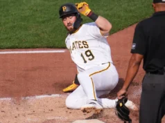 Piratas colocam Jared Triolo na lista de lesionados com tendinite no joelho direito, lembra Billy Cook