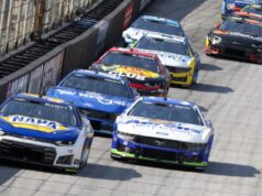 Em que canal está a NASCAR hoje? Programação de TV, horários de início e transmissão ao vivo da Kansas Race 2026