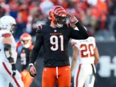 Jeon Young está ansioso para aprender com os veterinários, elogia Trey Hendrickson