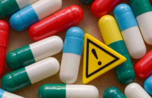 Medicamentos comuns para SII associados a maior risco de morte em estudos importantes