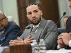 O neto de Muhammad Ali e Oscar De La Hoya condenam as controversas reformas legais de Ali em audiência no Senado dos EUA