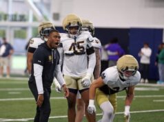 Kyle Hamilton elogiou a técnica e estilo de treinamento de Mike Mickens