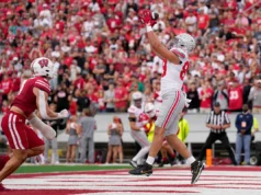 Análise rápida dos Dolphins derrotando TE Will Kakmarek no Draft da NFL