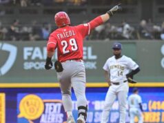 A ideia de troca dos Reds vê Cincinnati substituir TJ Friedl como rebatedor inicial, defensor central $ 7,7 milhões MVP All-Star