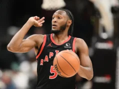 NBA Playoffs 2026: Emmanuel do Raptors sai rapidamente para o jogo 1 contra Cavaliers com distensão no tendão da coxa