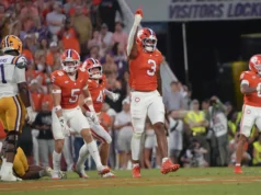 A mídia social reage à seleção de TJ Parker pelo Buffalo Bills