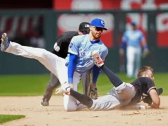 Pequena ofensa, uma enxurrada de home runs de Minnesota condena os Royals