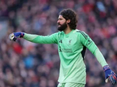 Alisson, do Liverpool: Equipe voará para a Itália para negociações com a Juventus