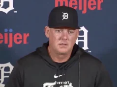 AJ Hinch dá uma opinião honesta sobre o status de Justin Verlander