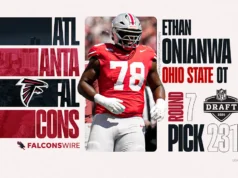 O atacante ofensivo do estado de Ohio, Ethan Onianwa, foi selecionado no draft da NFL