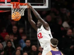 Michigan contrata Mostafa Thiam, Ade Mara e Moraes Johnson Jr. declarados para o draft da NBA