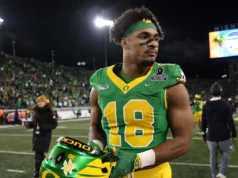 Draft da NFL de 2026: seleção de jatos de classificação de Kenyon Saadiq em 16º lugar geral