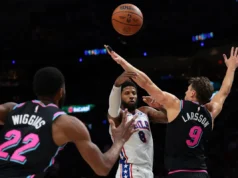 A estrela dos Sixers, Paul George, atualiza sua saúde após derrota para o Heat