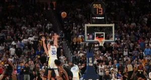 O retorno do Warriors contra o Rockets fica aquém do retorno de Steph Curry, 117-116