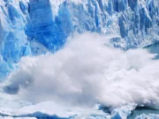 Cientistas alertam para 3.100 “geleiras em ascensão” que podem causar inundações e avalanches