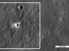 Algo acabou de atingir a lua e deixou uma cicatriz nova e brilhante