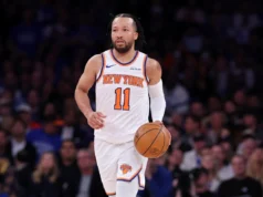 Jalen Brunson incendeia o 76ers enquanto os Knicks dominam os playoffs no jogo 1