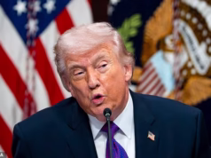 O ataque de Teerã a três navios da Marinha dos EUA leva o Irã e Donald Trump à beira de uma trégua com insultos comerciais