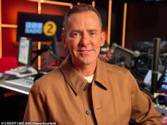 A BBC revelou sua programação de cobertura do Eurovision 2026, incluindo um substituto para Scott Mills depois que o DJ foi demitido após alegações históricas de má conduta sexual grave.