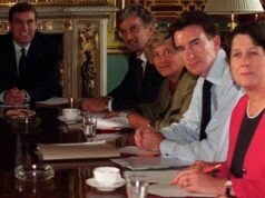 REVELADO: Foi o NSPCC quem primeiro apresentou Andrew Mountbatten-Windsor a Peter Mandelson – como o diretor de arrecadação de fundos da instituição de caridade admite que agora se arrepende